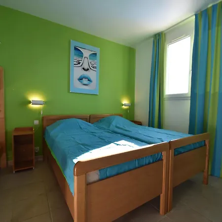 Villa In Camplong With Pool And Nature, Cleaning Included *