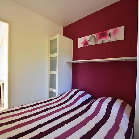 Villa In Camplong With Pool And Nature, Cleaning Included