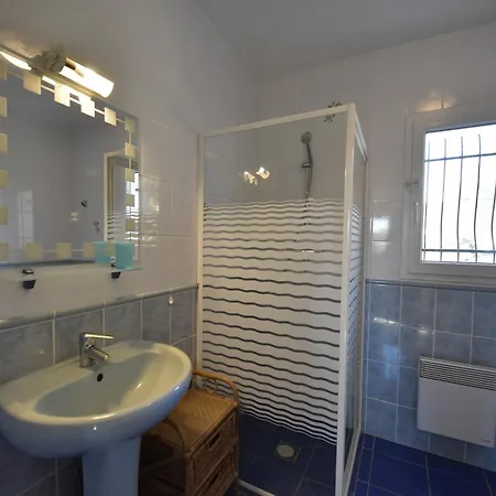 Villa In Camplong With Pool And Nature, Cleaning Included *