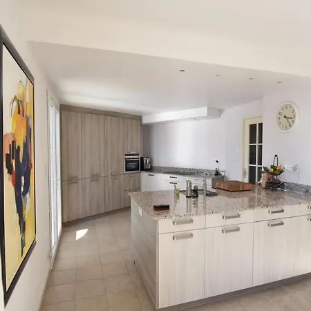 Villa In Camplong With Pool And Nature, Cleaning Included * Félines-Minervois